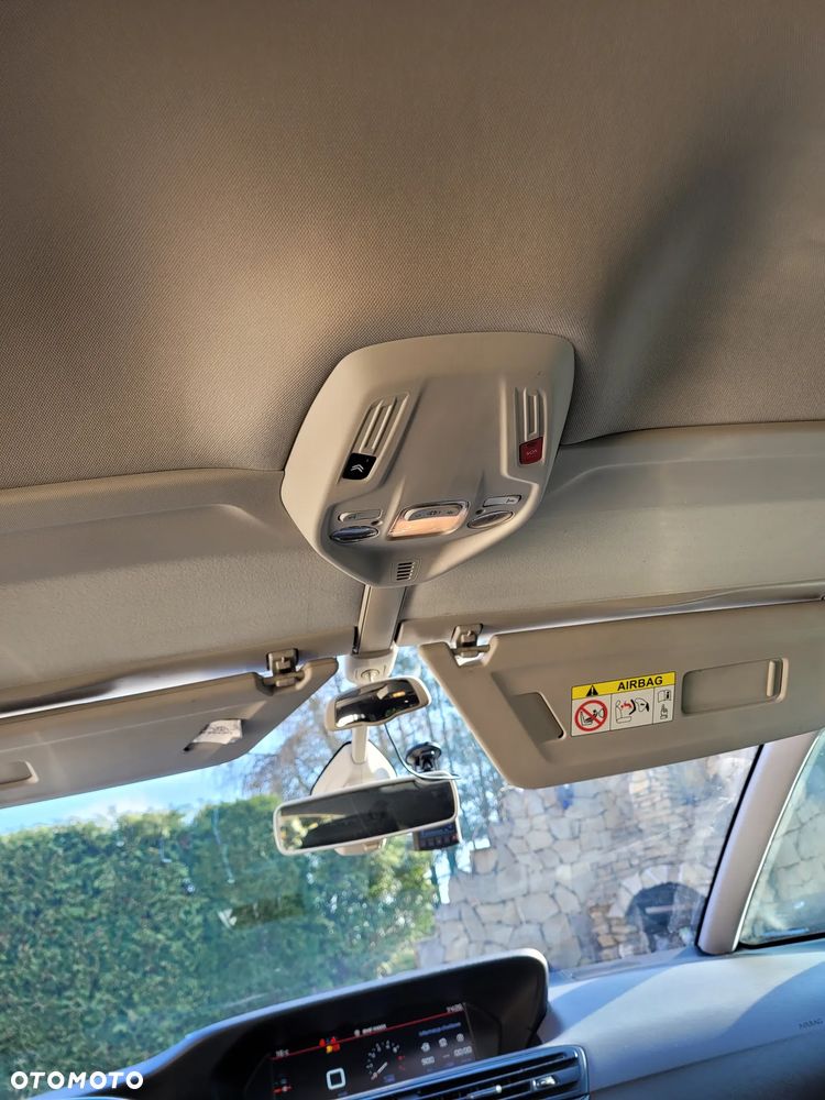 Citroën C4 Picasso - 10