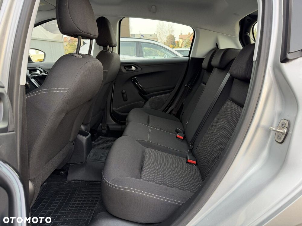 Peugeot 208 1.2 PureTech GPF Active S&S - 31