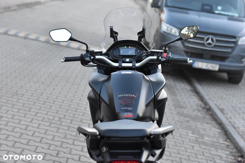 Honda VFR - 19