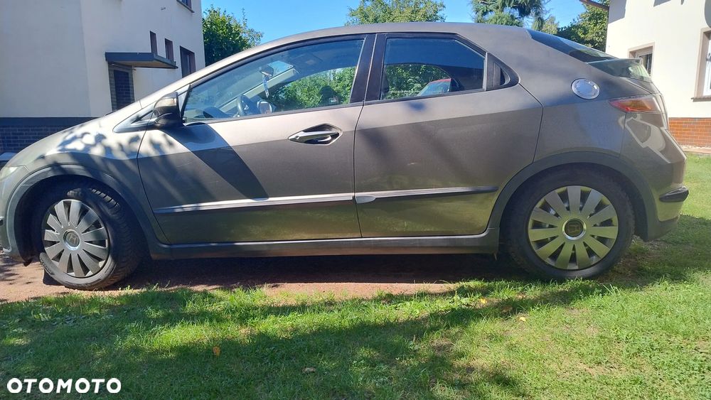 Honda Civic 1.8 Comfort - 2