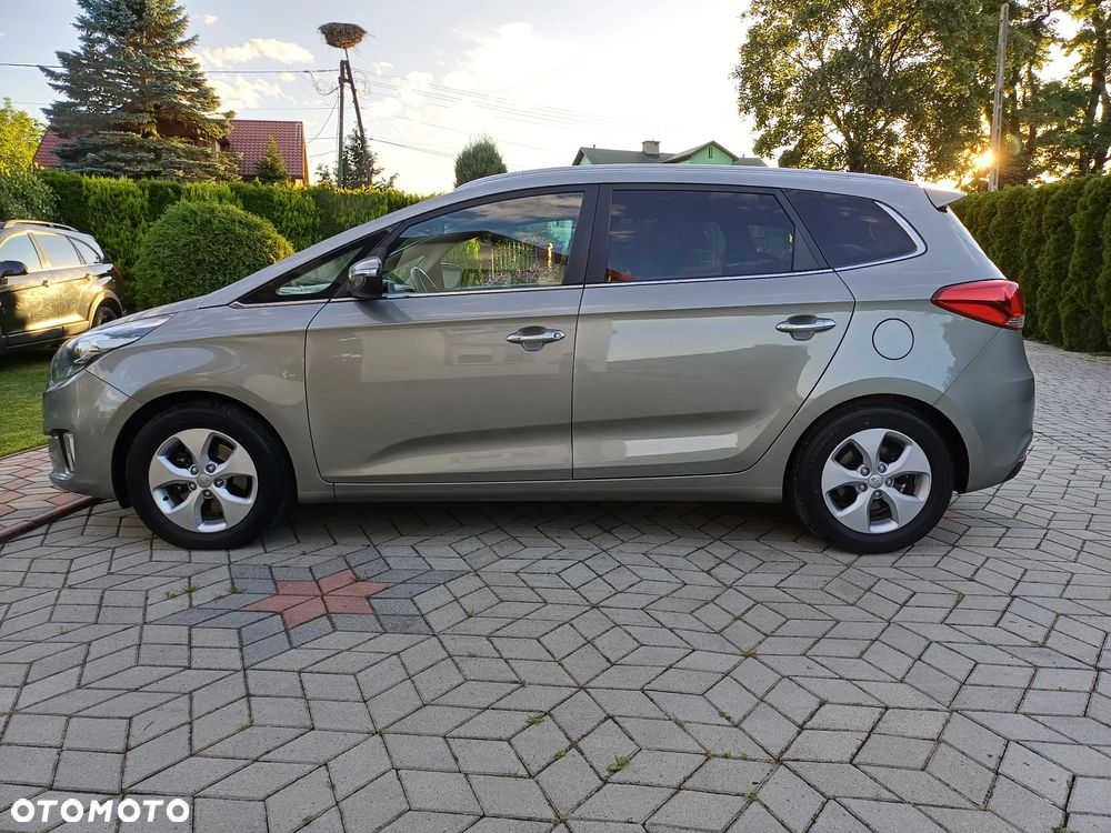 Kia Carens 1.7 CRDi 115 Fifa World Cup Edition - 12