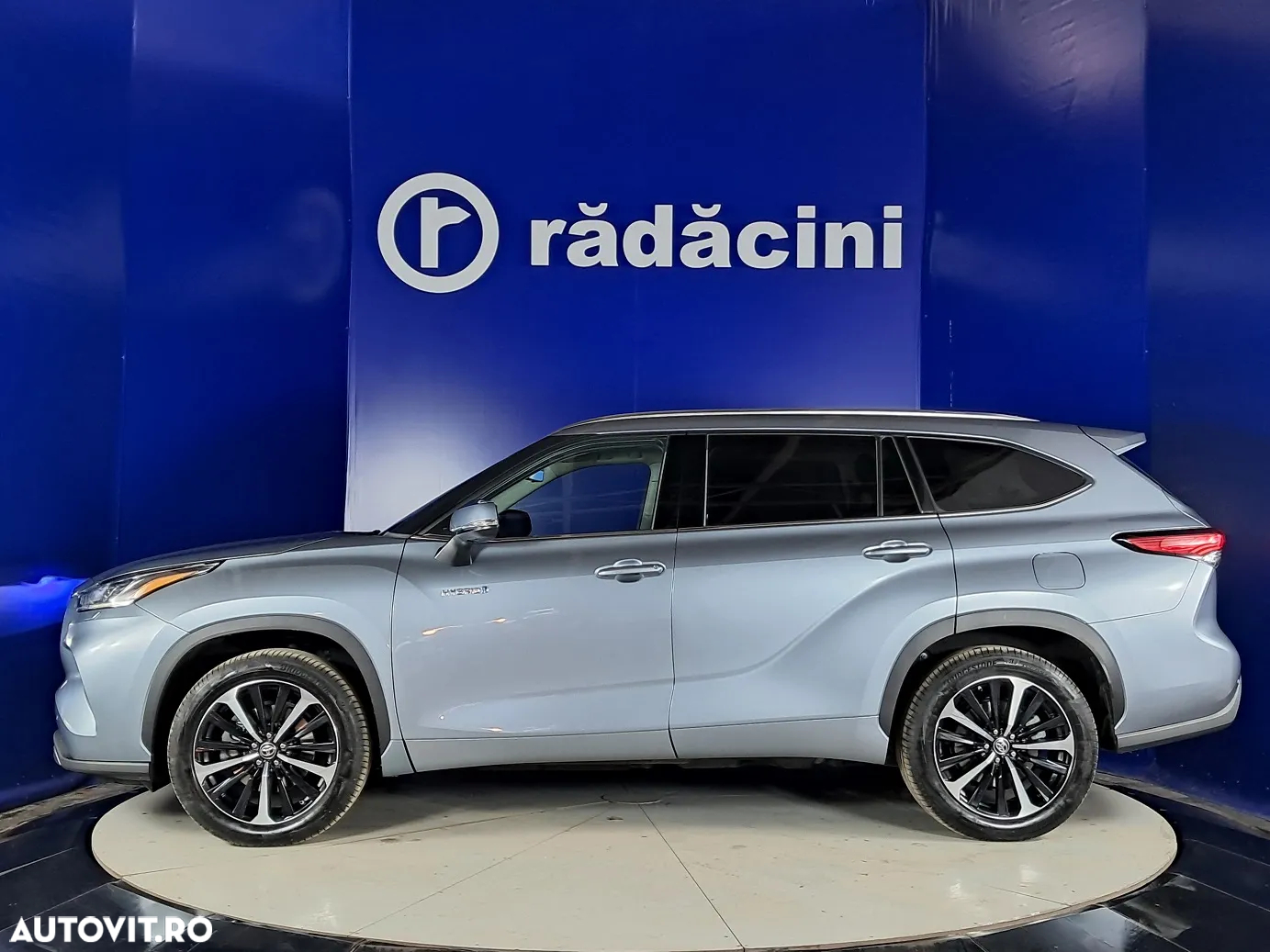 Toyota Highlander - 2