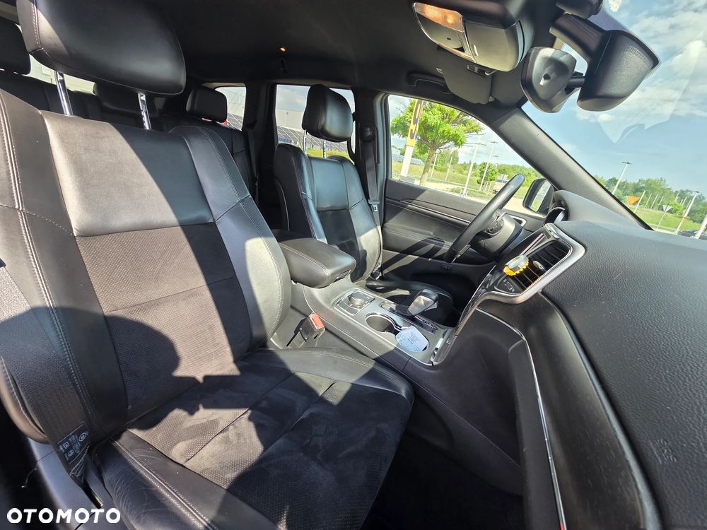 Jeep Grand Cherokee 3.0 CRD Night Eagle - 24