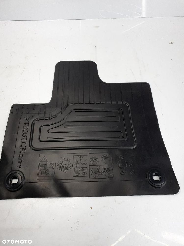 Nowy oryginał DYWANIK GUMOWY TOYOTA PROACE CITY przód OE PZ4L1-H5350 - 1