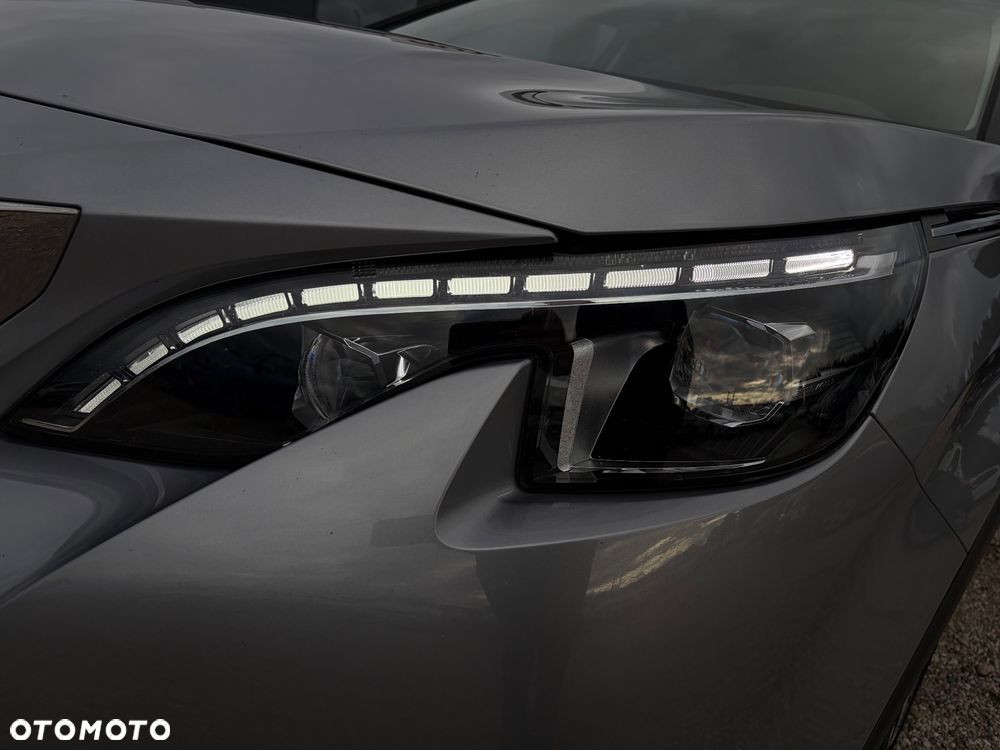 Peugeot 3008 BlueHDi 130 Stop & Start Allure Business-Paket - 32