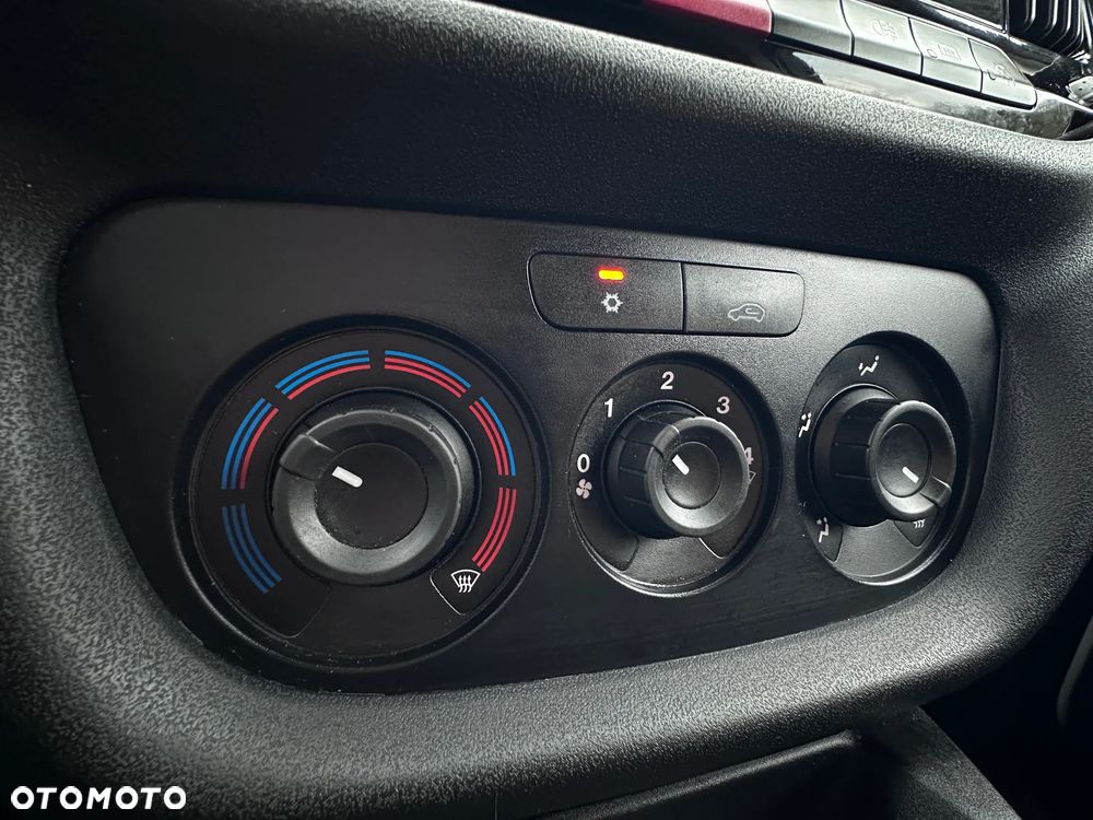 Fiat Doblo Maxi Dynamic - 28