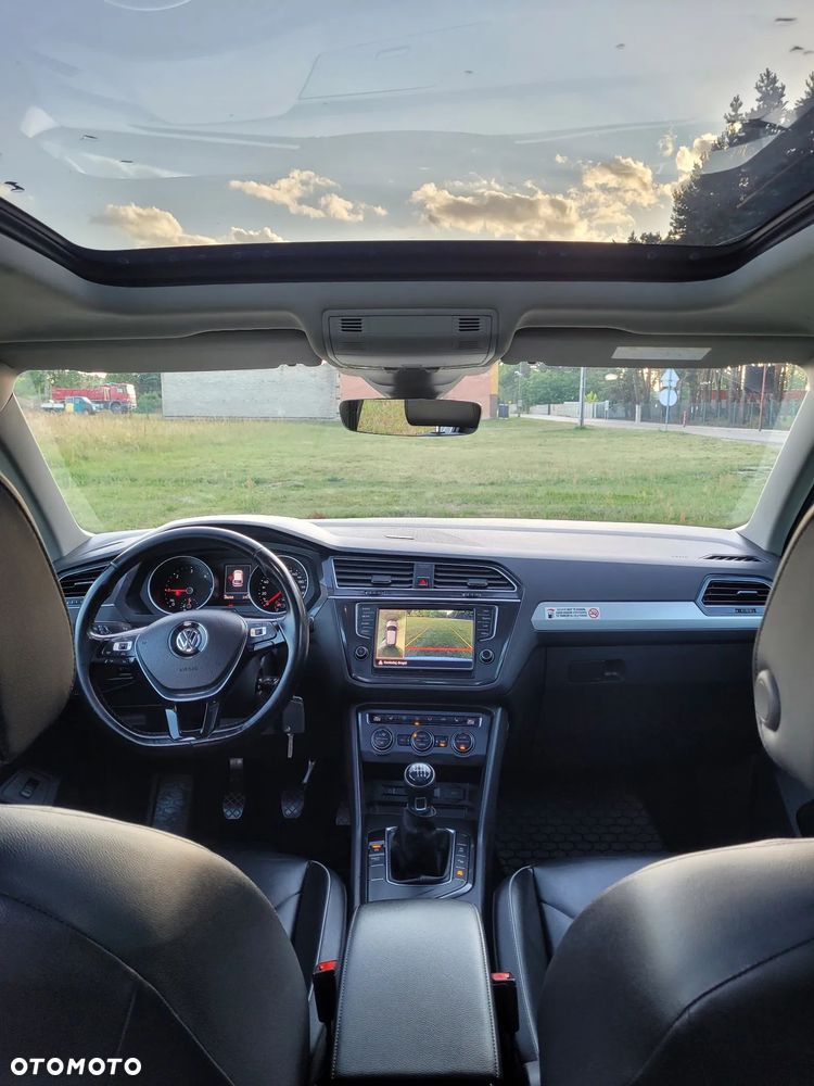 Volkswagen Tiguan - 8