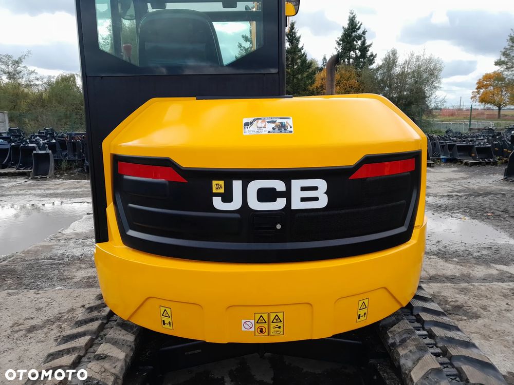 JCB 48z-1 - 12