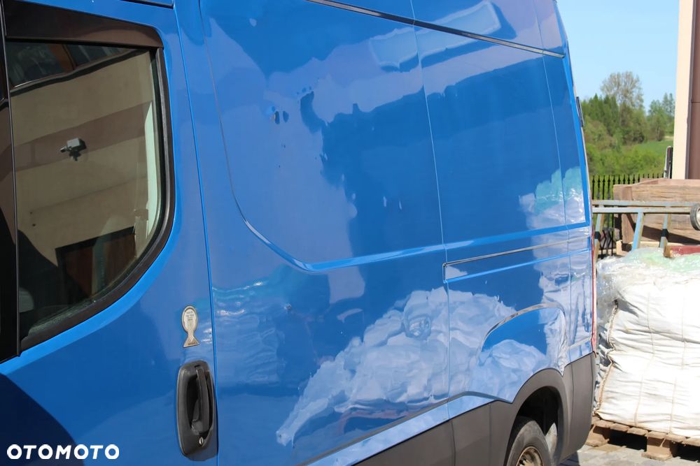 Iveco 35s11 - 19