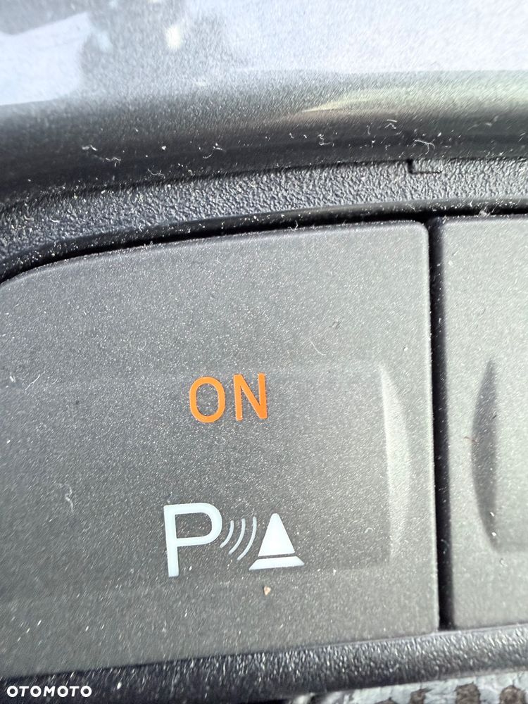 Ford Kuga 2.0 TDCi Titanium - 22