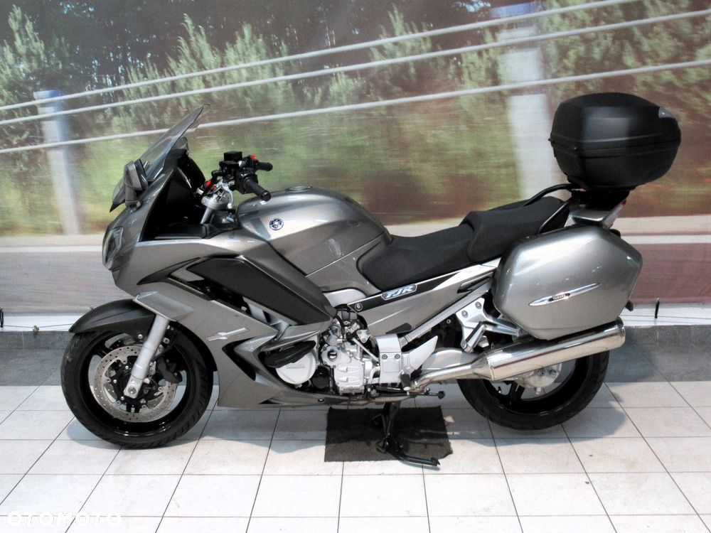 Yamaha FJR - 5