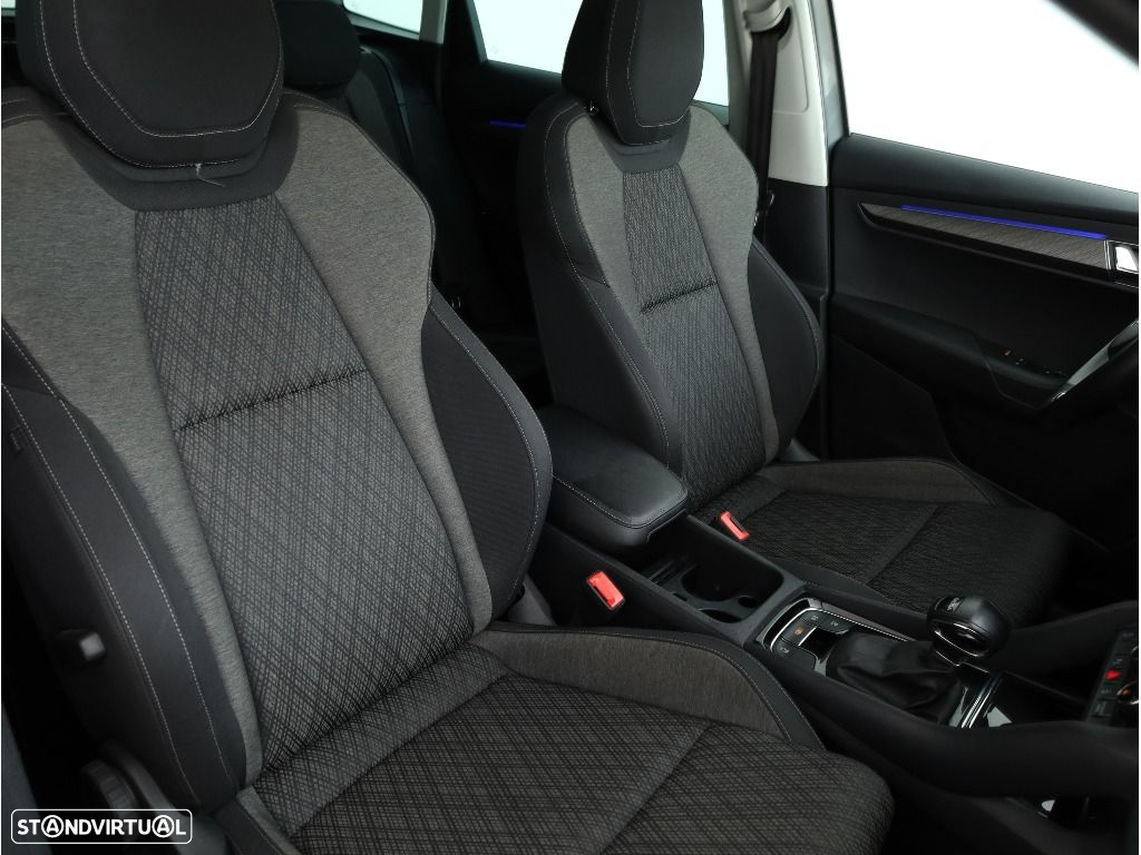 Skoda Karoq 2.0 TDI DSG - 26