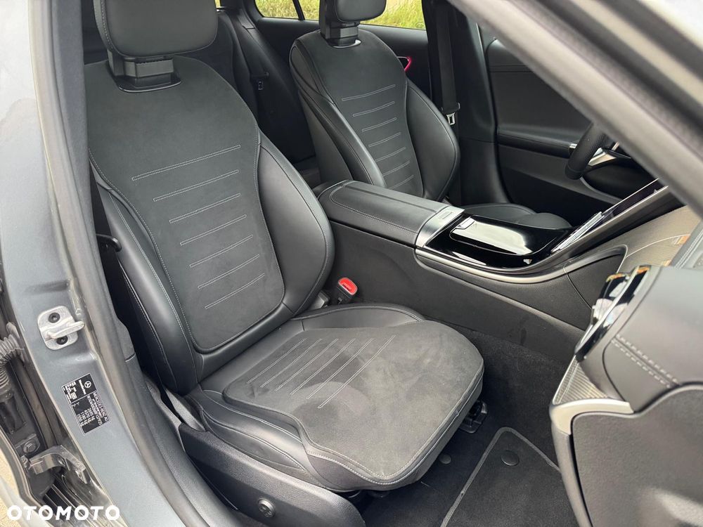 Mercedes-Benz Klasa C 300 de 4Matic 9G-TRONIC Edition AMG Line - 34