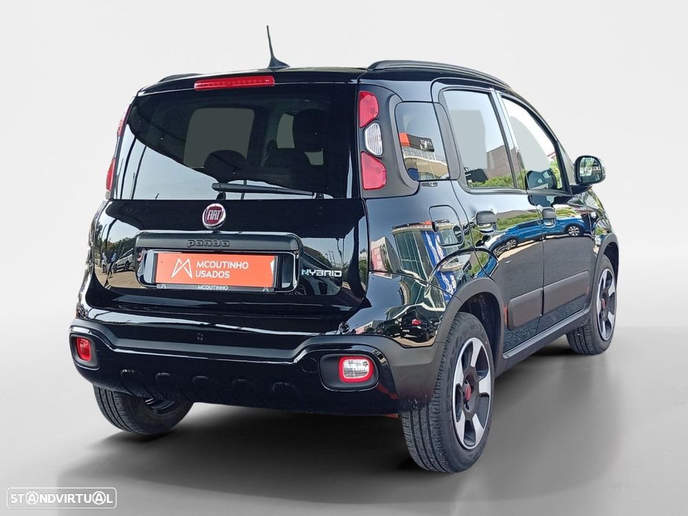 Fiat Panda 1.0 Hybrid City Cross — fotografia 5