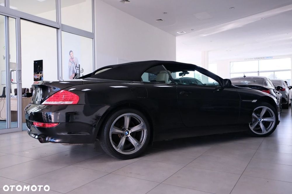 BMW Seria 6 650 i - 8