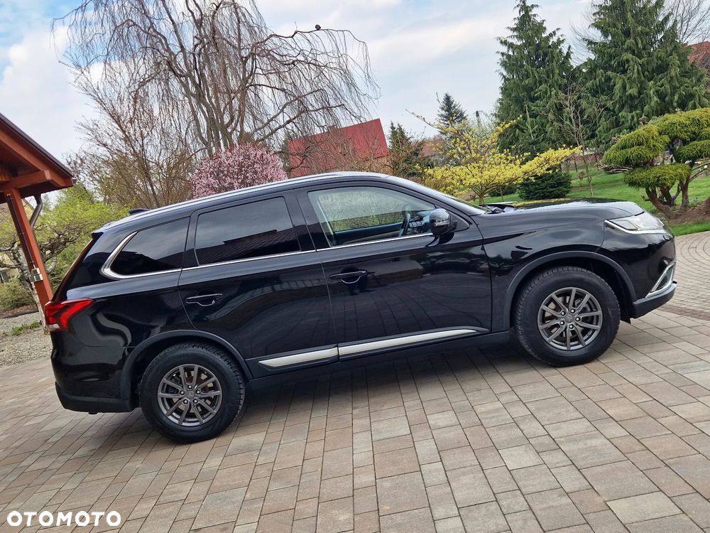 Mitsubishi Outlander 2.0 2WD Invite - 5