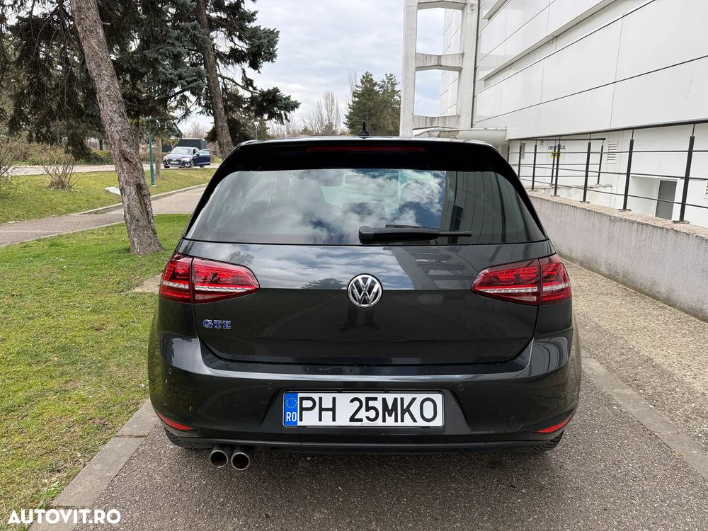 Volkswagen Golf 1.4 GTE Plug-In-Hybrid DSG - 4