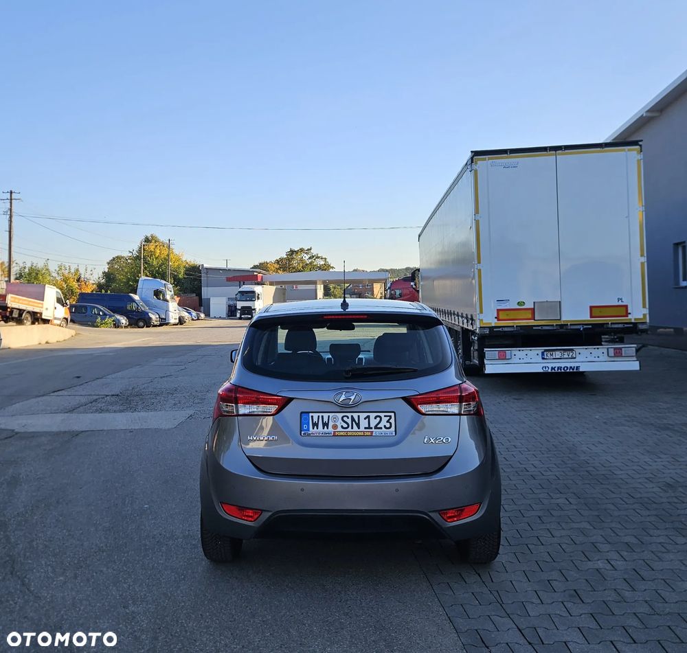 Hyundai ix20 - 5