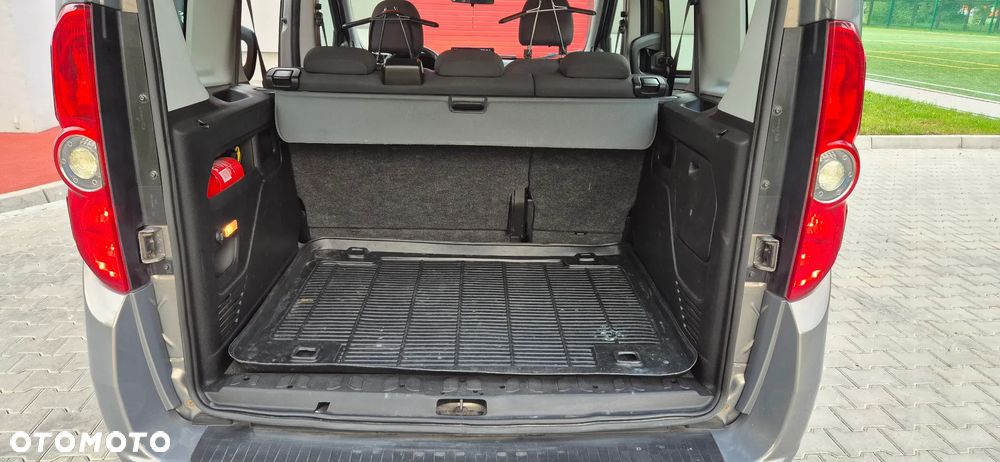 Opel Combo - 14