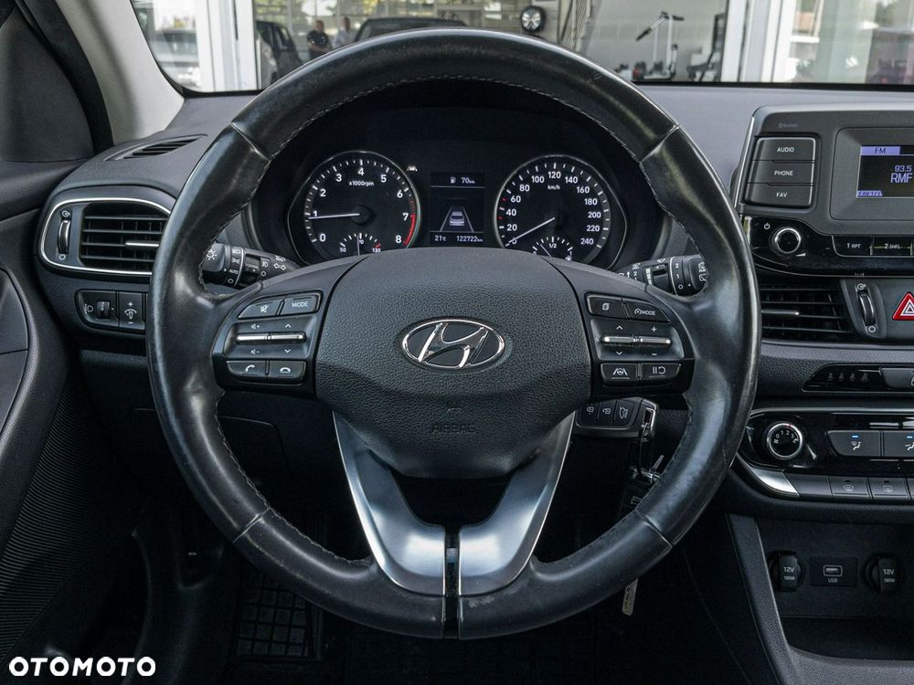 Hyundai i30 1.5 DPI Modern - 4