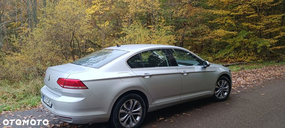 Volkswagen Passat - 18