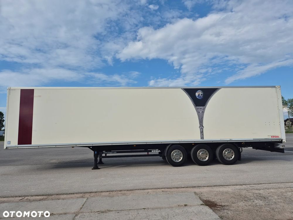 Kögel IGŁA INPOST DPD DHL ! ROLETA z Niemiec JAK NOWA / SAF PODNOSZONA OŚ / z Niemiec / TOP STAN 2015/  KOFFER KONTENER IZOTERMA ISO ISOKOFER ISOTERM GRUBY GRUBA AMAZON - 38