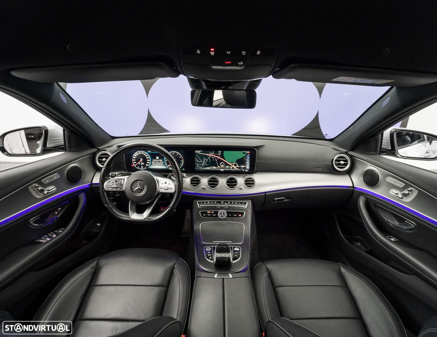 Mercedes-Benz E 300 de AMG Line - 16