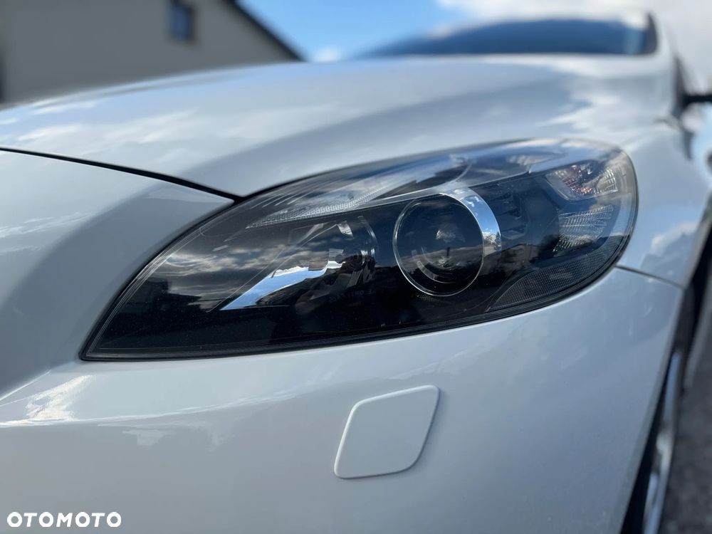 Volvo V40 - 34