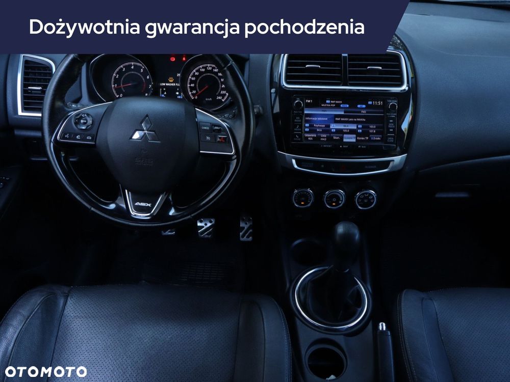 Mitsubishi ASX - 9