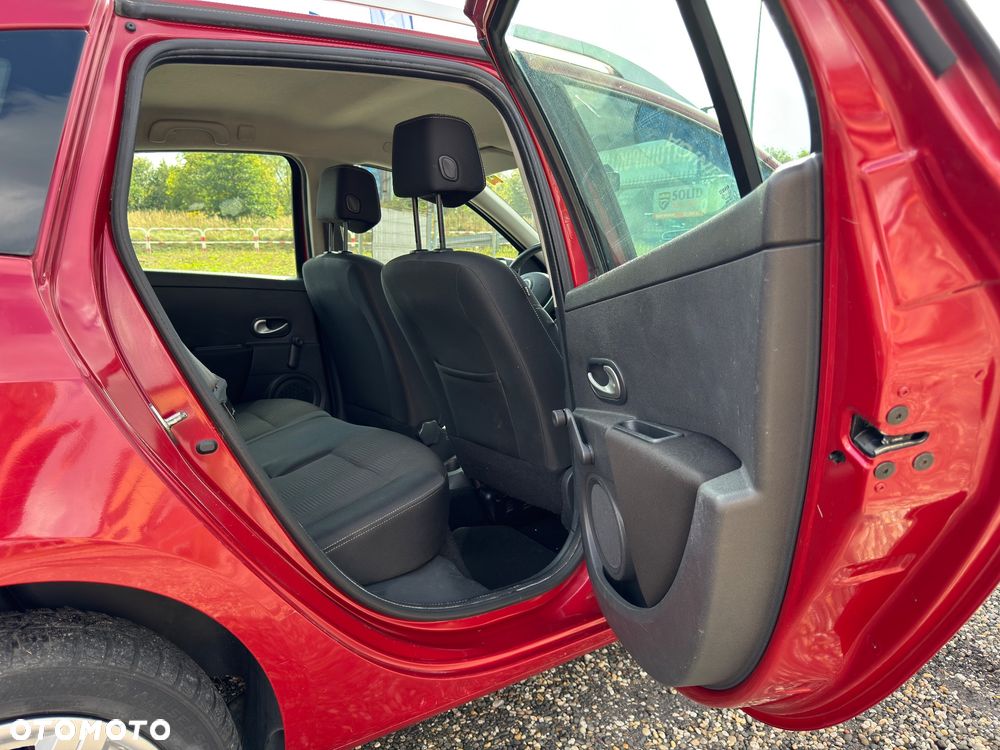 Renault Clio 1.2 16V Expression - 22