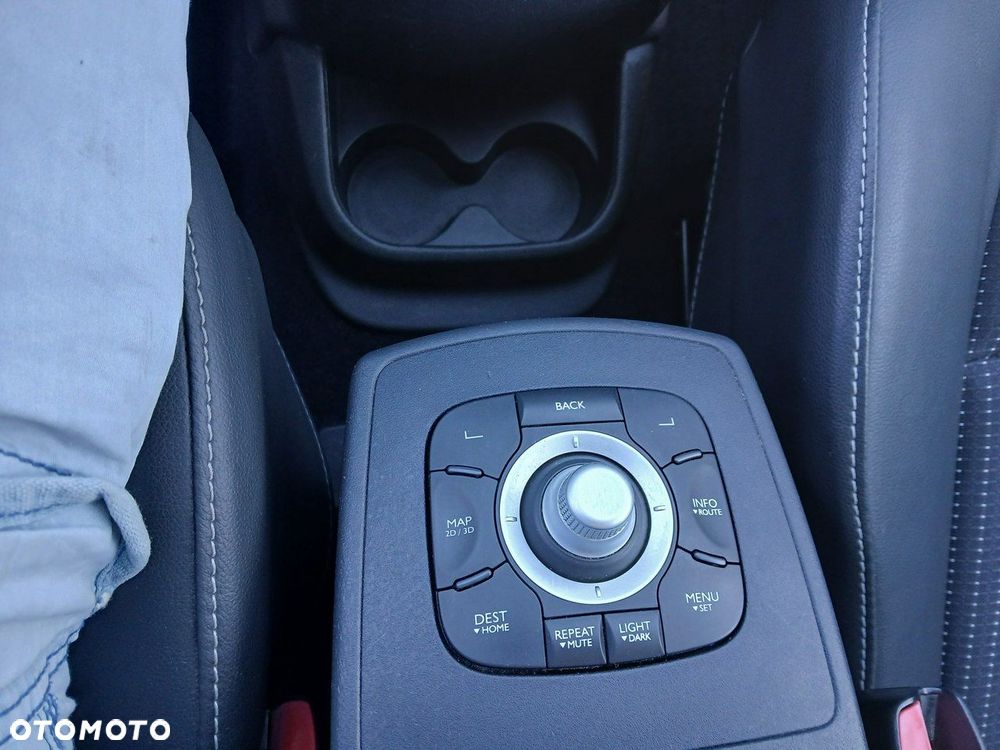 Renault Grand Scenic - 16