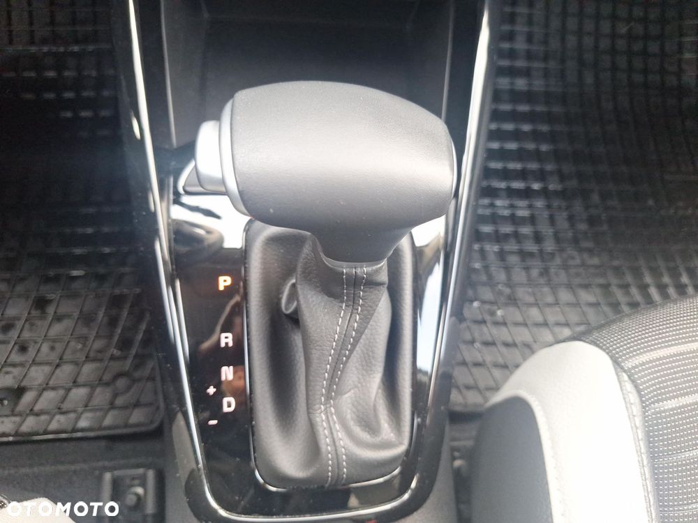 Kia Stonic 1.0 T-GDI L Business Line DCT - 15