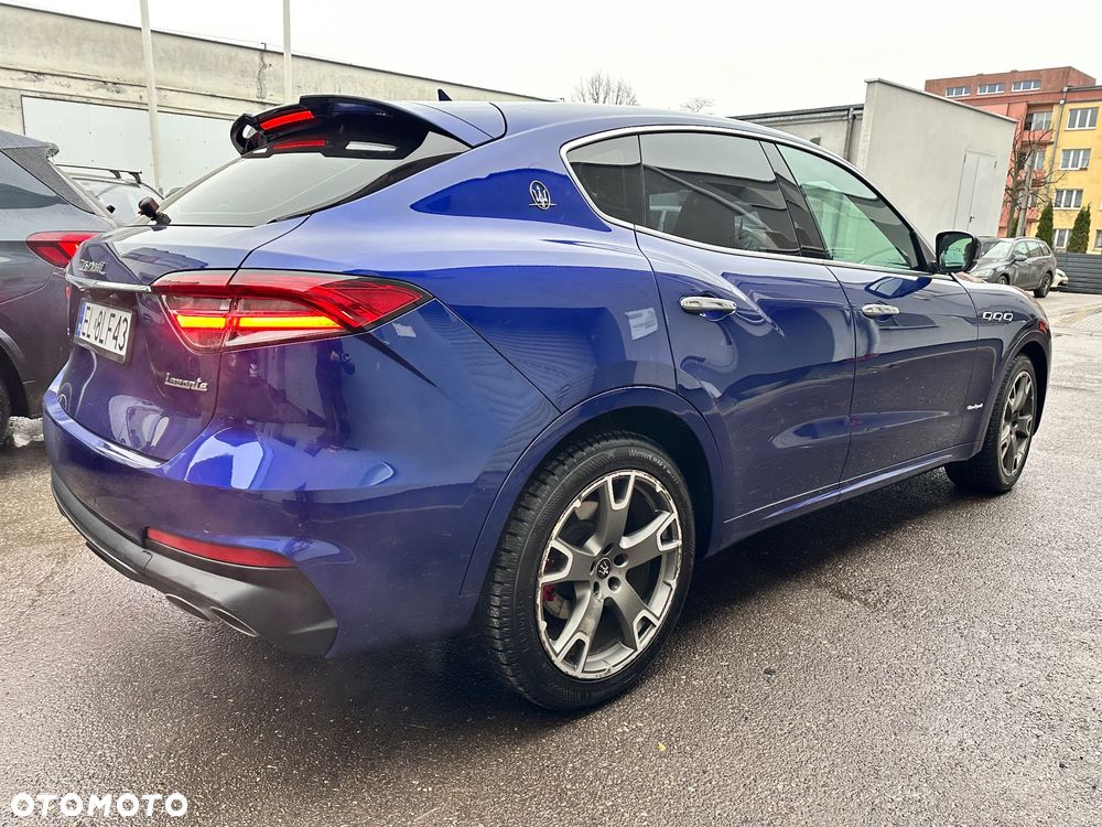 Maserati Levante Q4 - 7