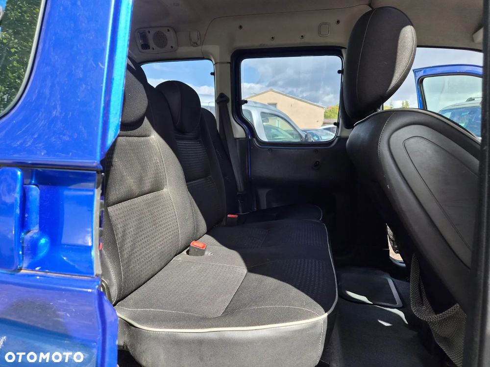 Peugeot Partner 90 Premium - 17
