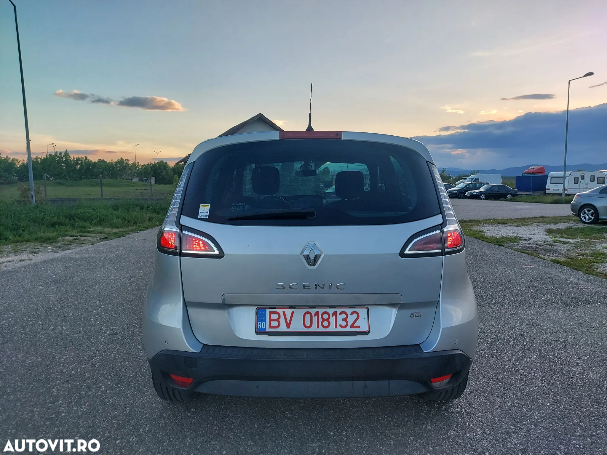 Renault Scenic ENERGY dCi 110 LIMITED - 19
