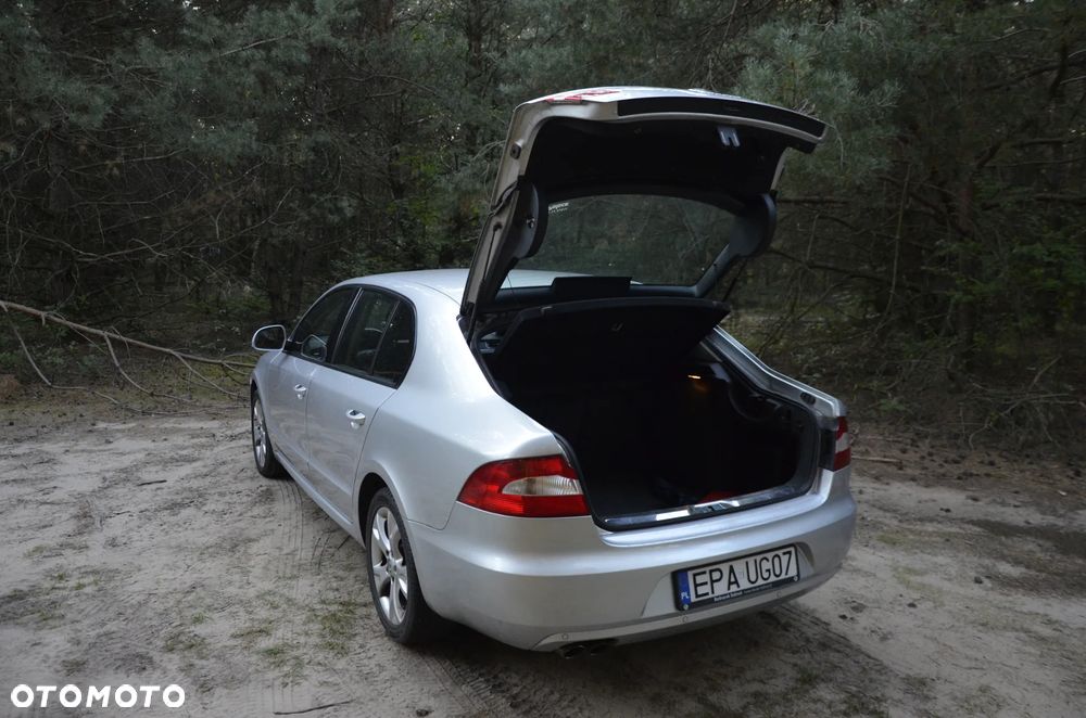 Skoda Superb 2.0 TDI Active - 7