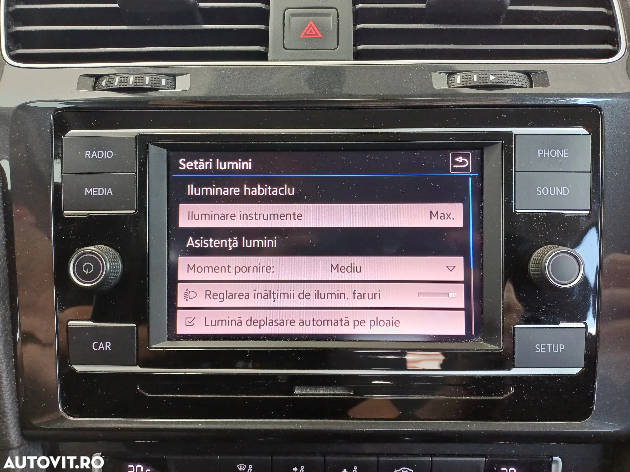 Volkswagen Golf 1.6 TDI Comfortline - 19