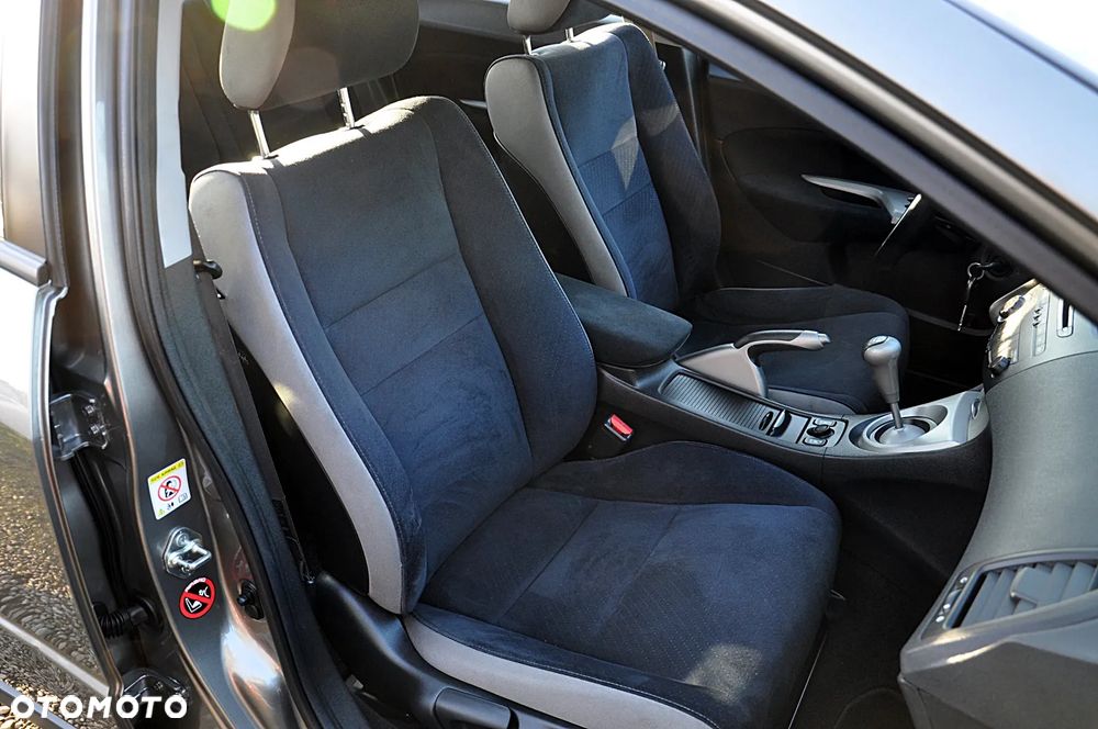 Honda Civic 1.8 Executive - 21