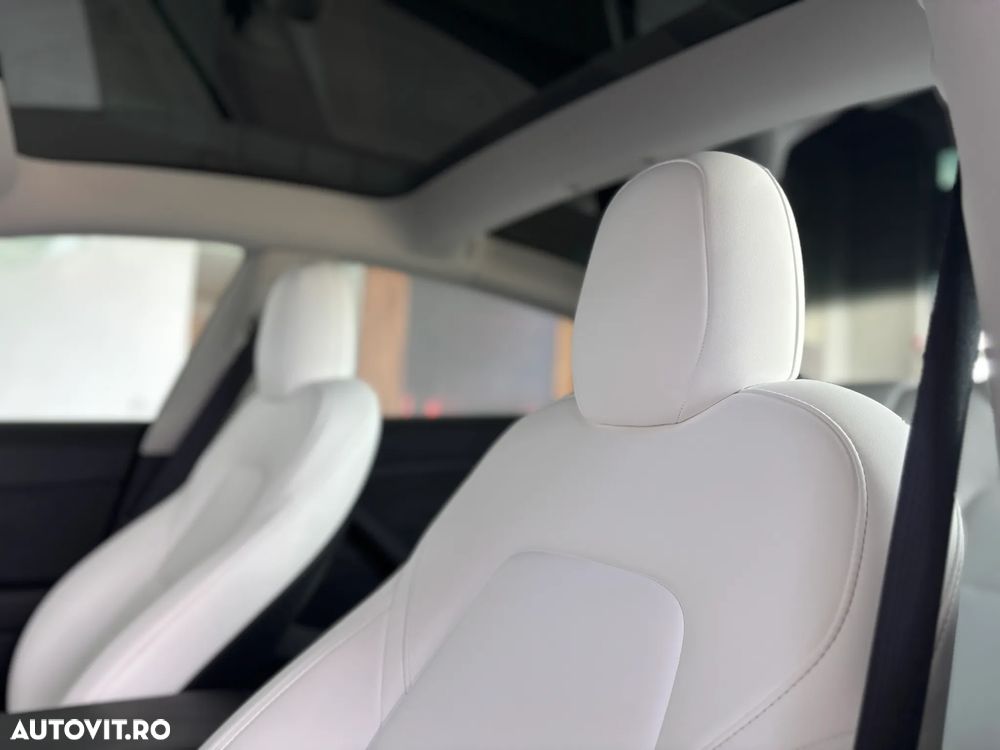 Tesla Model 3 Langstreckenbatterie Allradantrieb Dual Motor - 24