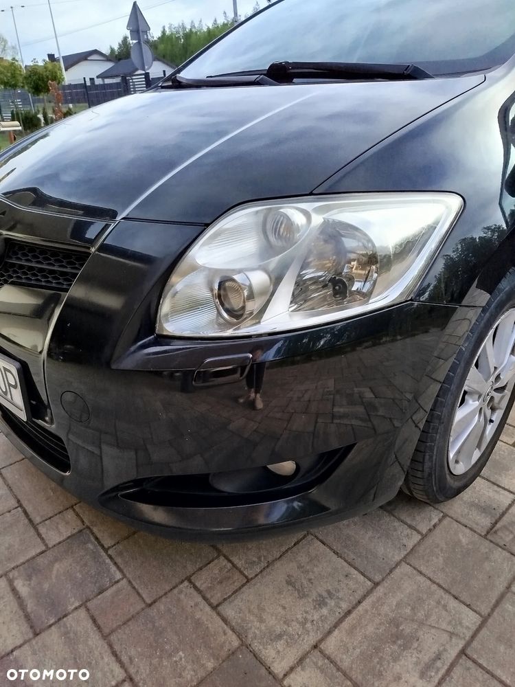 Toyota Auris - 14