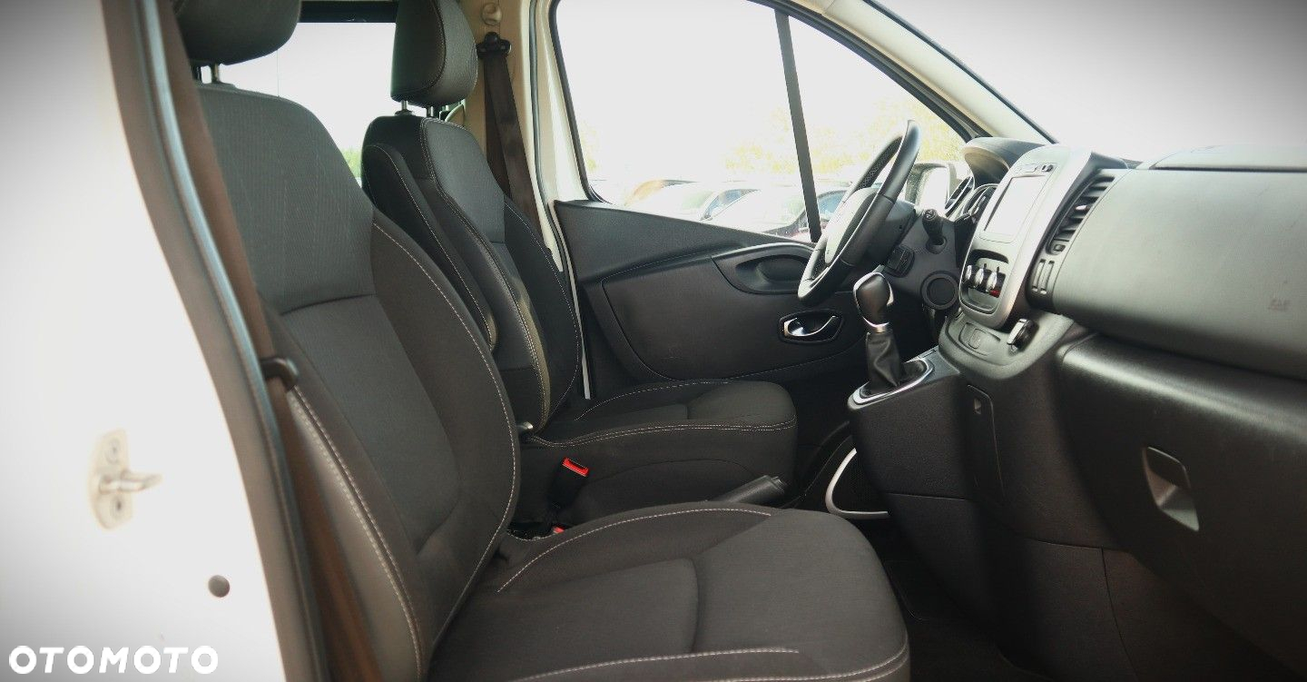 Nissan NV300 - 23