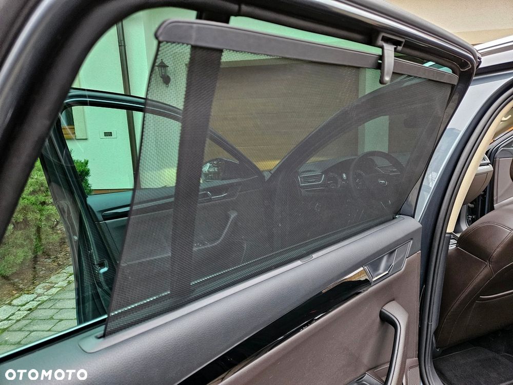 Skoda Superb 2.0 TDI 4x4 DSG L&K - 37