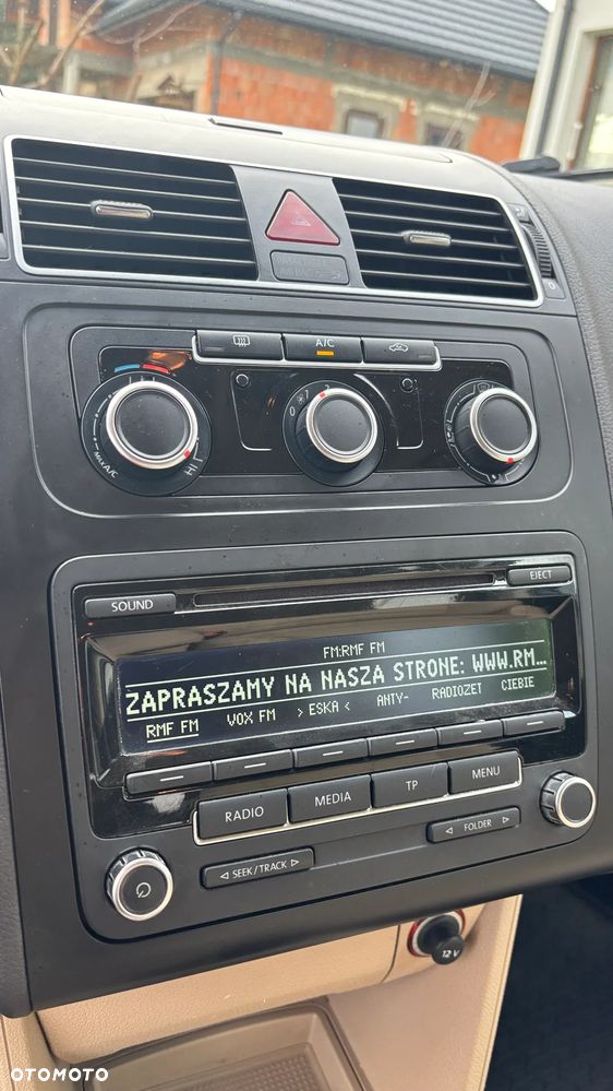 Volkswagen Touran 2.0 TDI DPF Comfortline - 18