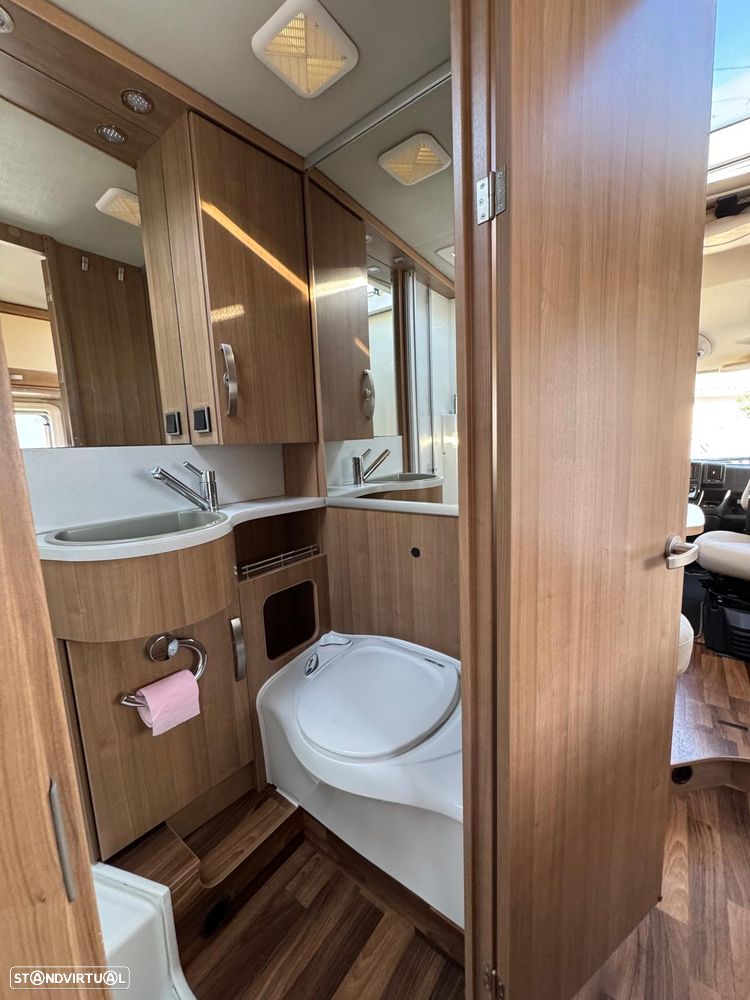 Hymer Exsis I 698 - 23