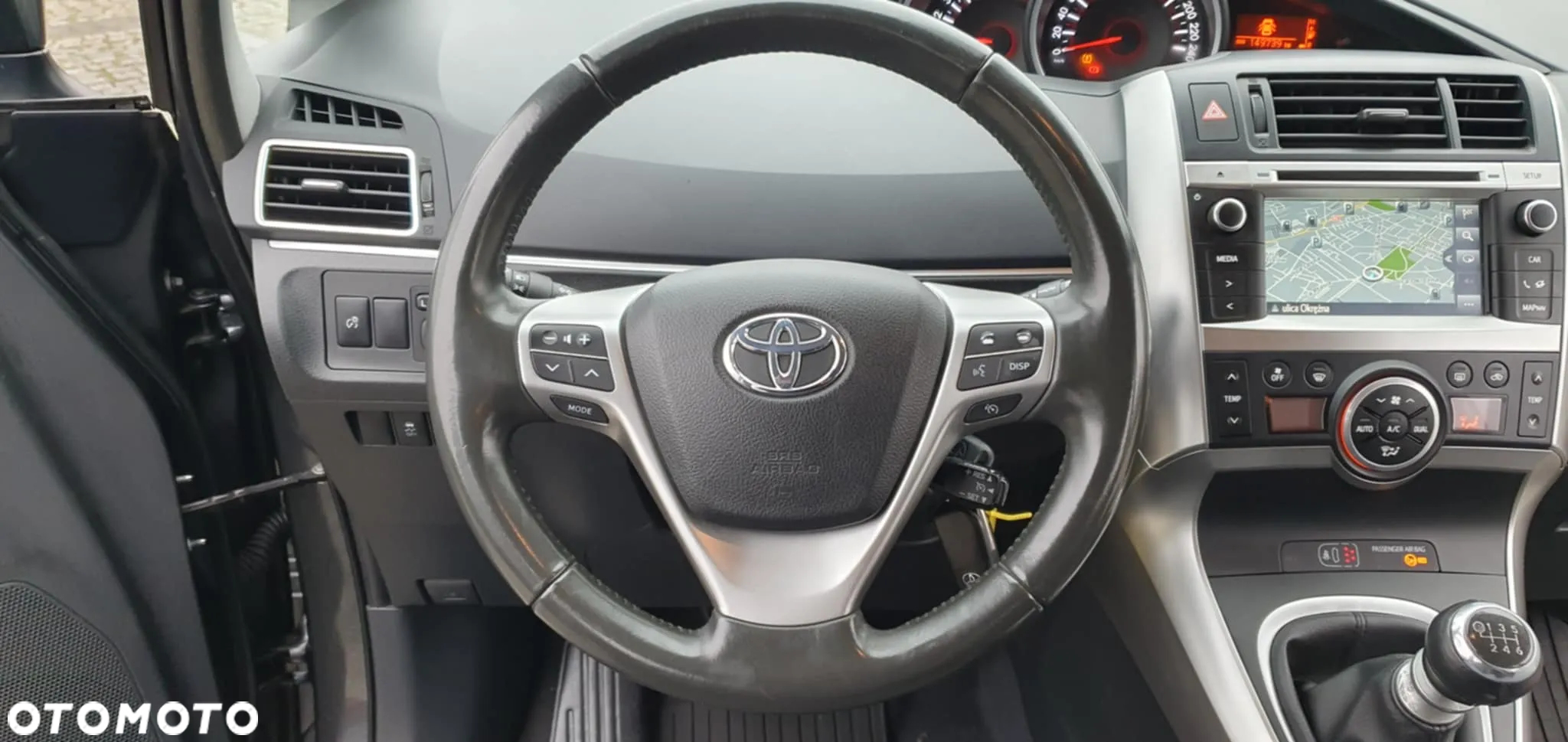 Toyota Verso 1.8 Premium 7os EU6 - 25