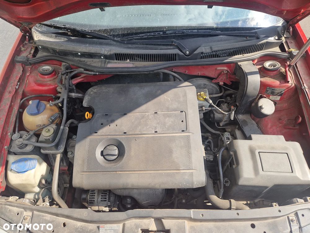 Volkswagen Golf - 12