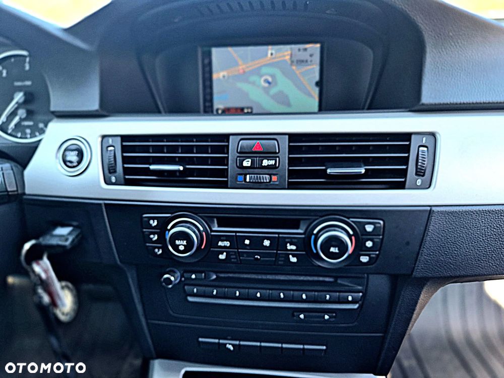 BMW Seria 3 - 18
