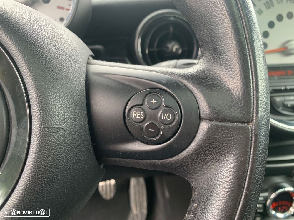 MINI 3 Portas Cooper S - 50