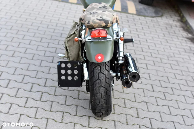 Suzuki Marauder - 17