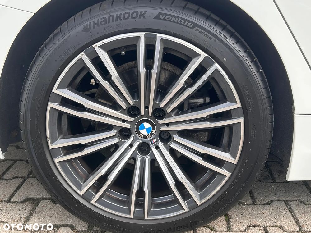BMW Seria 3 318d MHEV M Sport - 6